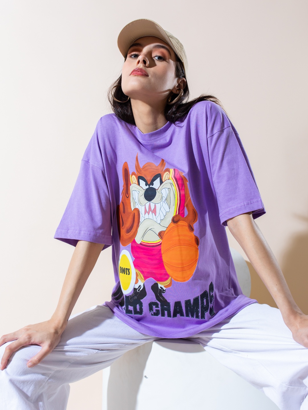 

Stylecast X Hersheinbox Looney Tunes Printed Relaxed Fit Drop-Shoulder Sleeves T-shirt, Lavender