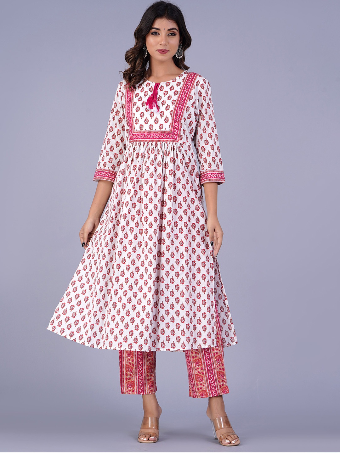 

The Kurta Express Floral Printed Regular Pure Cotton Kurta with Trousers, Pink