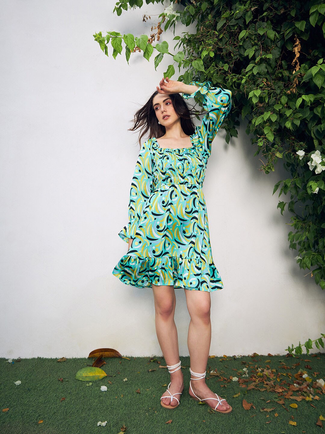 

KASSUALLY Abstract Printed A-Line Smocked Dress, Green