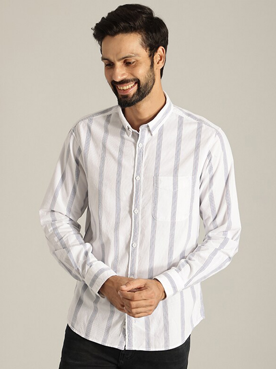

Indian Terrain India Slim Slim Fit Opaque Striped Pure Cotton Casual Shirt, White