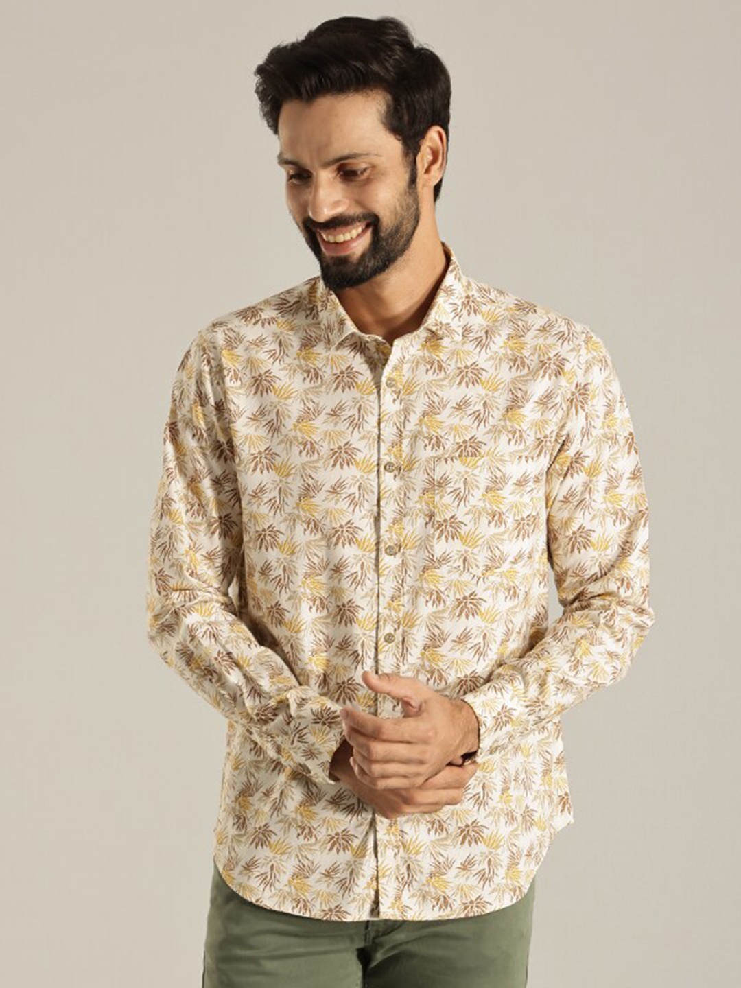 

Indian Terrain India Slim Floral Printed Pure Cotton Casual Shirt, Brown