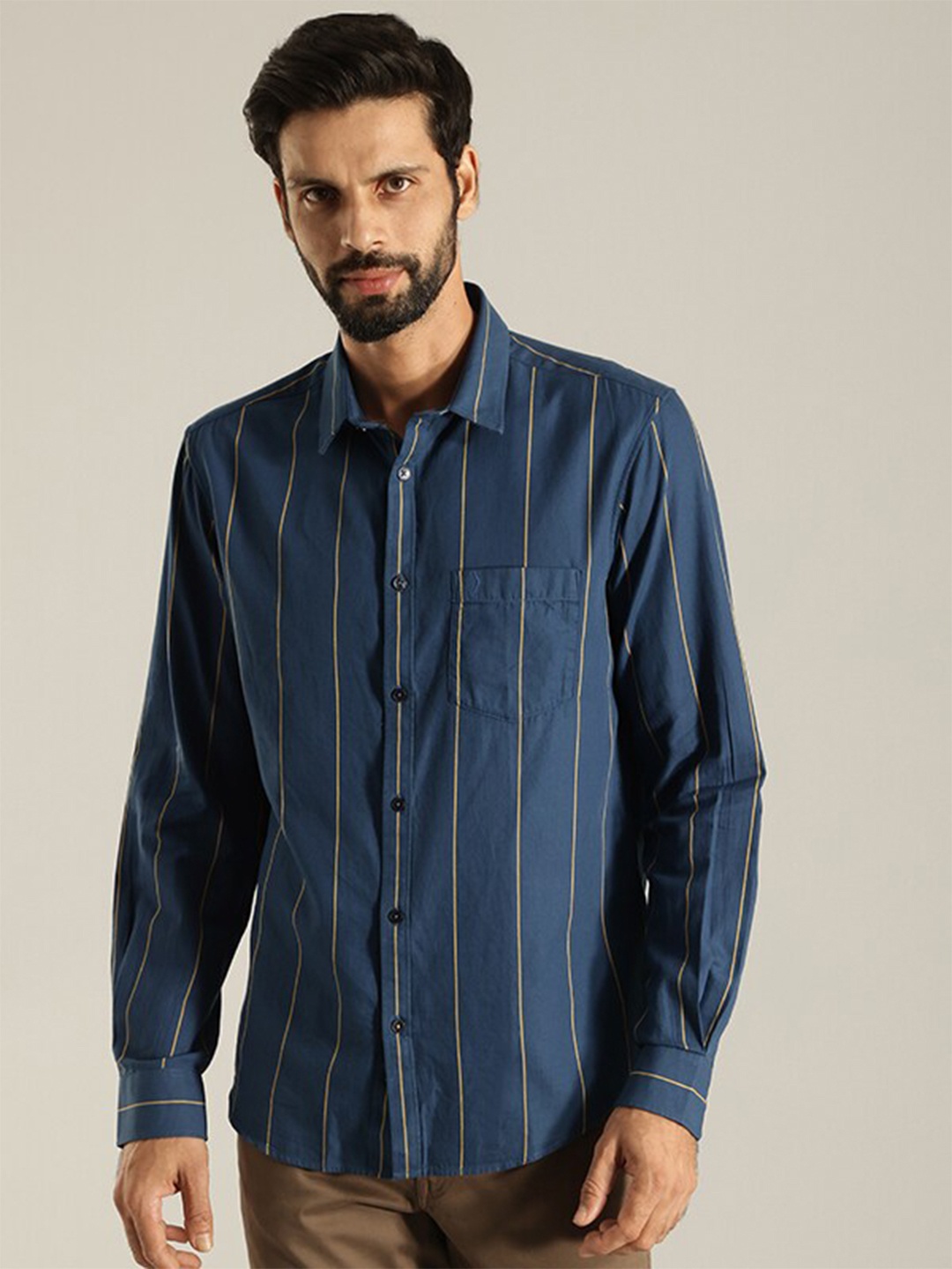 

Indian Terrain India Slim Vertical Stripes Pure Cotton Casual Shirt, Blue