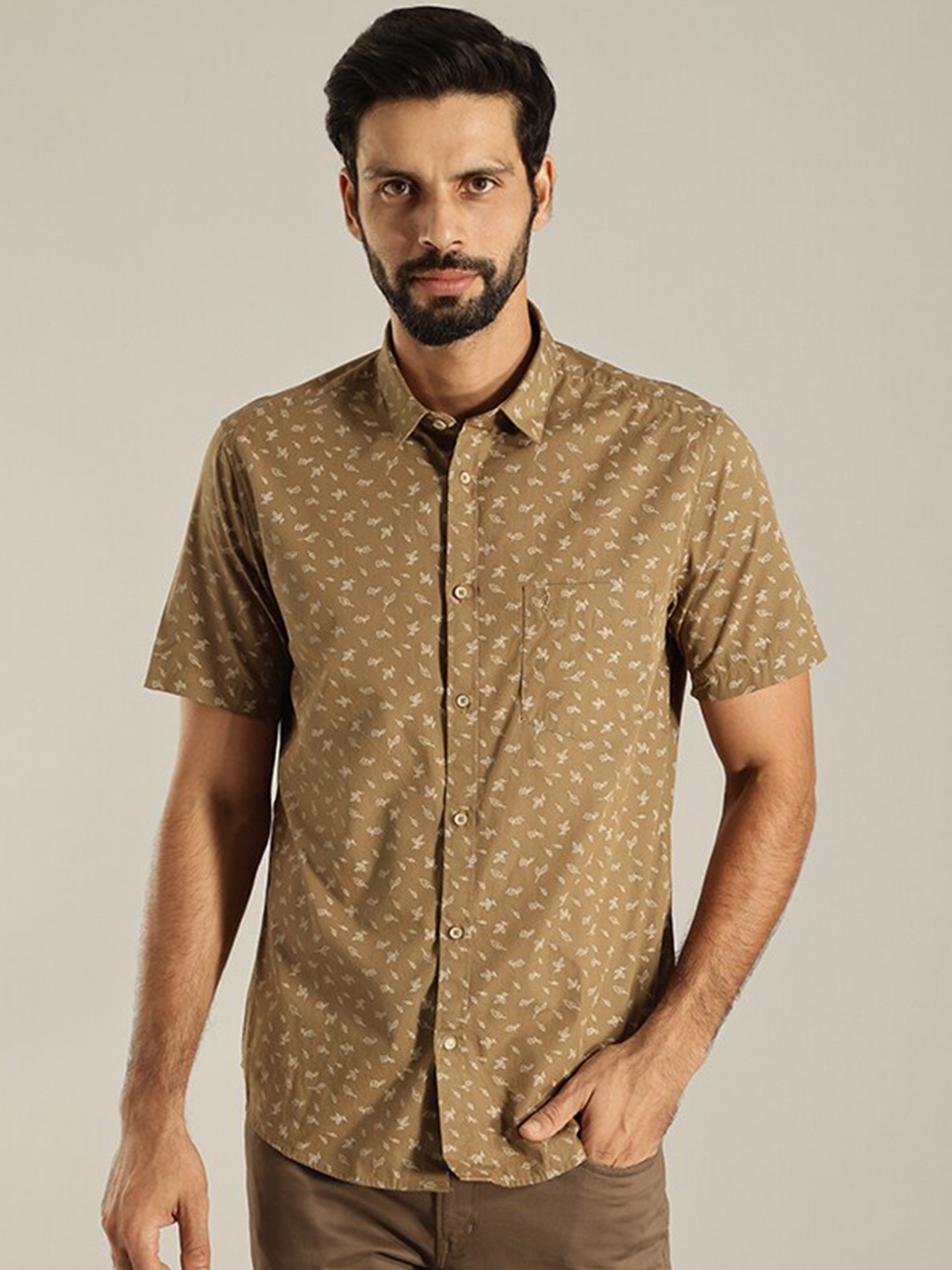 

Indian Terrain India Slim Floral Printed Pure Cotton Casual Shirt, Brown