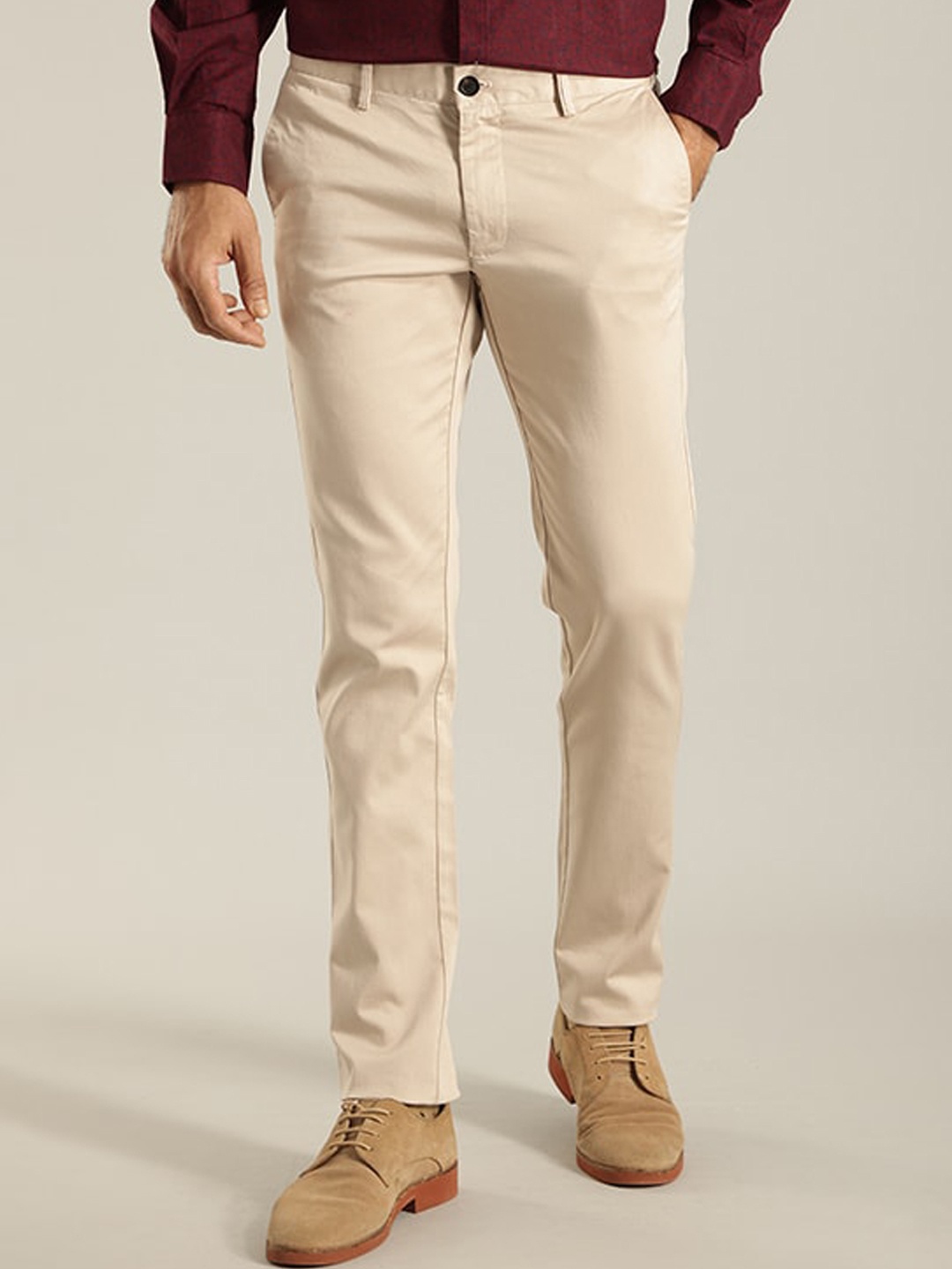 

Indian Terrain Men Brooklyn Slim Fit Chinos Trousers, Beige