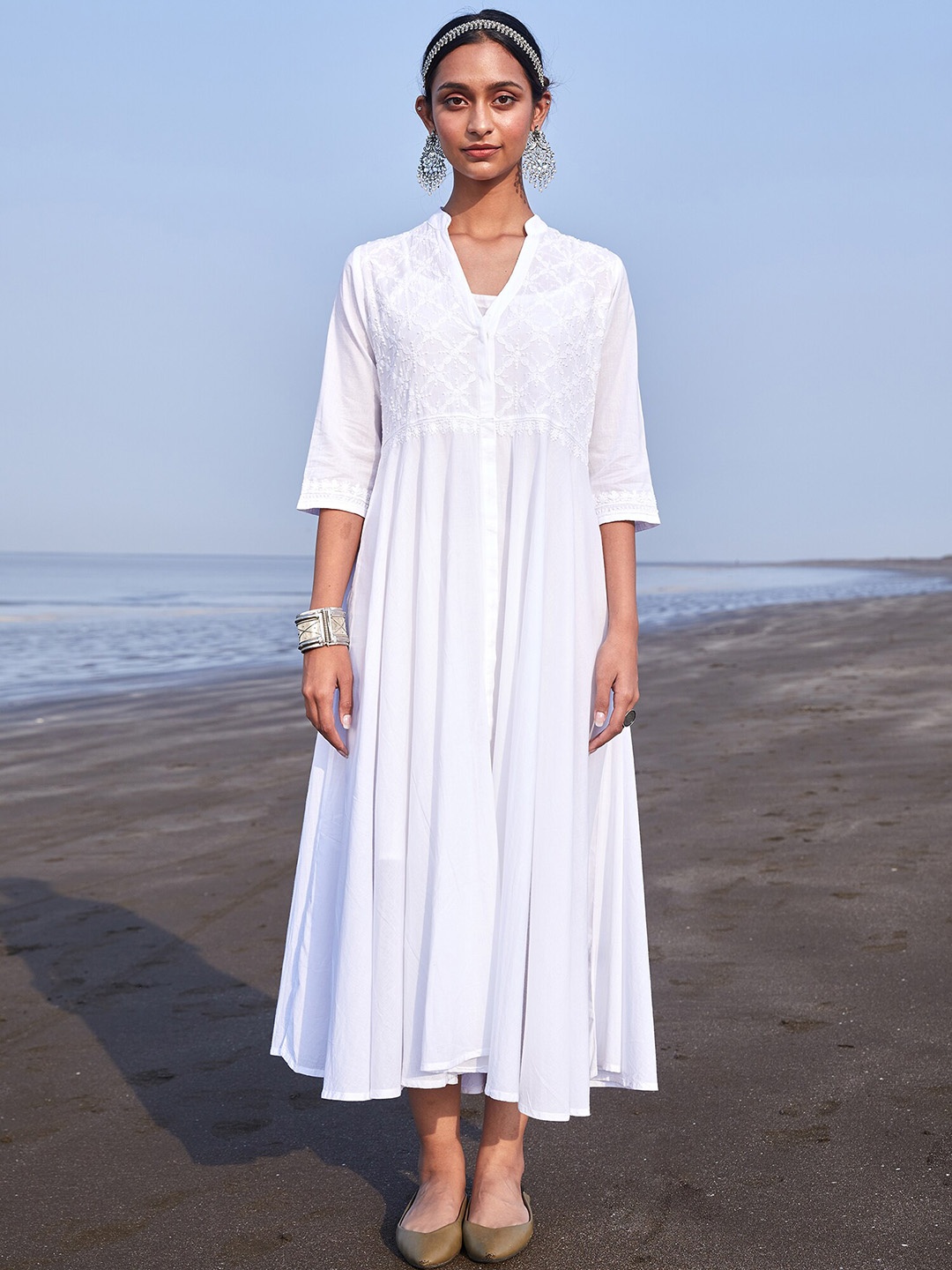 

OKHAI Floral Embroidered Mandarin Collar Midi Cotton Ethnic Dress With Slip, White