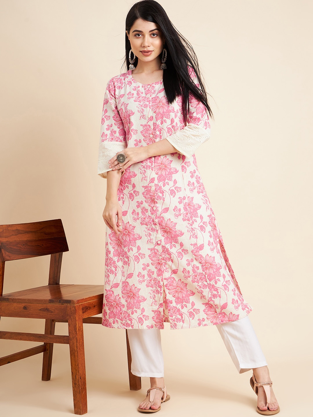 DIVYANK Floral Printed Round Neck Kurta, Pink