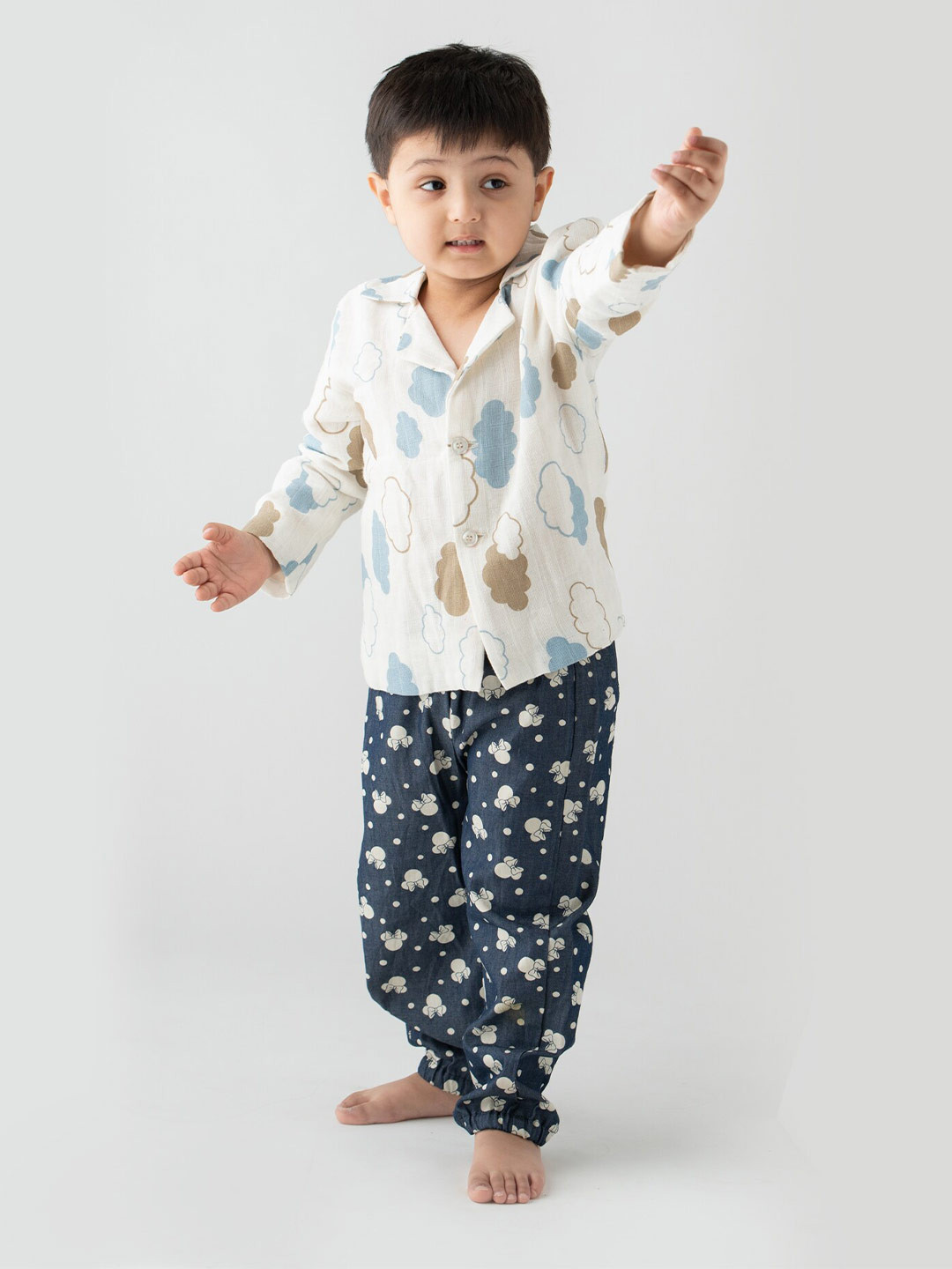 

Little Musketeer Boys Printed Cotton Shirt With Pyjamas Night Suit, Blue