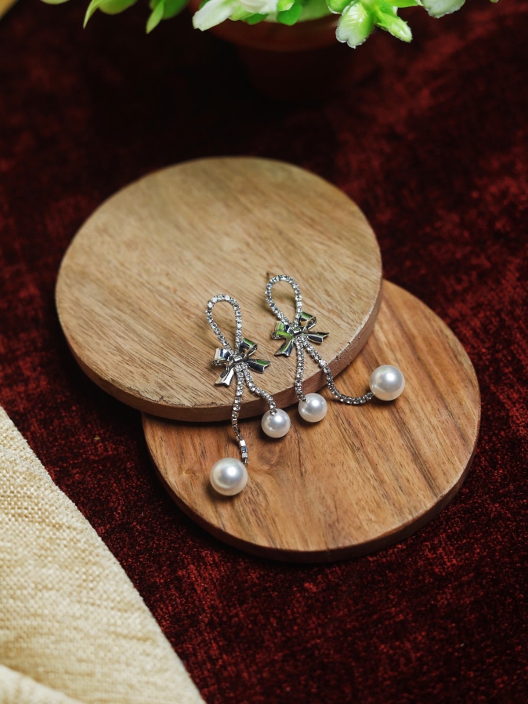 

Maansh Rhodium-Toned Contemporary Drop Earrings, Silver