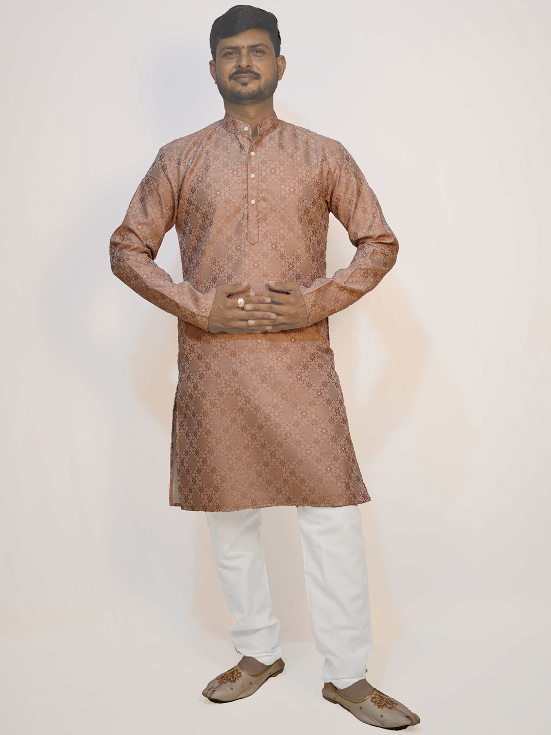 

amzira Floral Woven Design Straight Kurta With Pyjamas, Copper