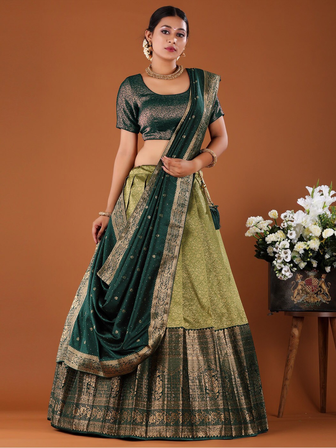 

HALFSAREE STUDIO Woven Design Semi-Stitched Lehenga & Unstitched Blouse With Dupatta, Green