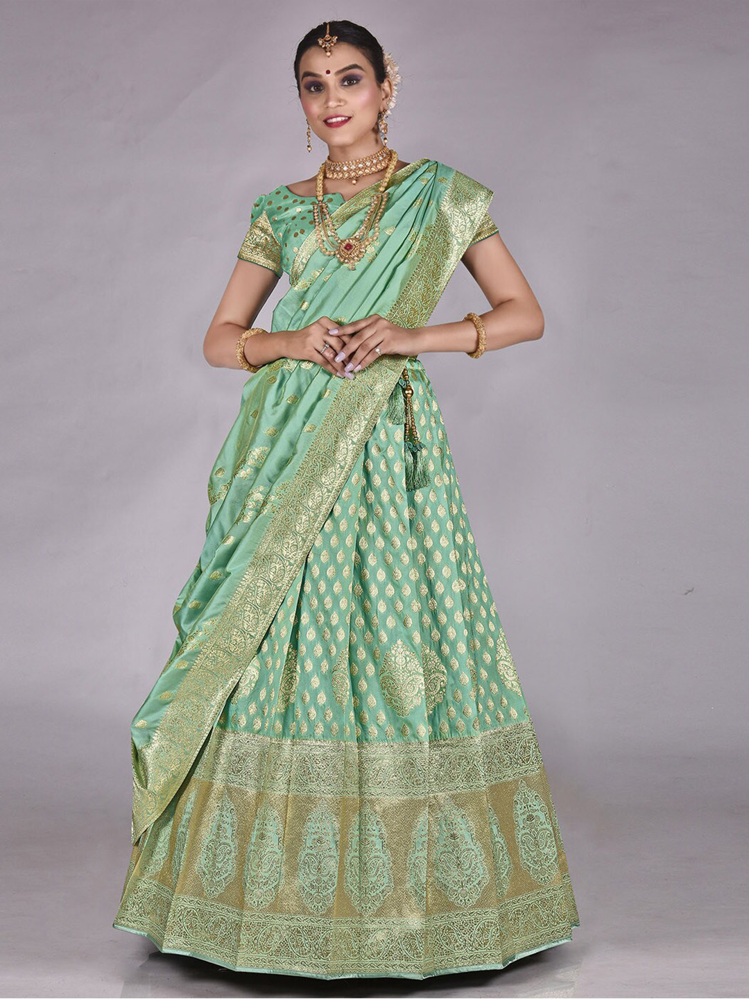 

HALFSAREE STUDIO Semi-Stitched Lehenga & Unstitched Blouse With Dupatta, Green