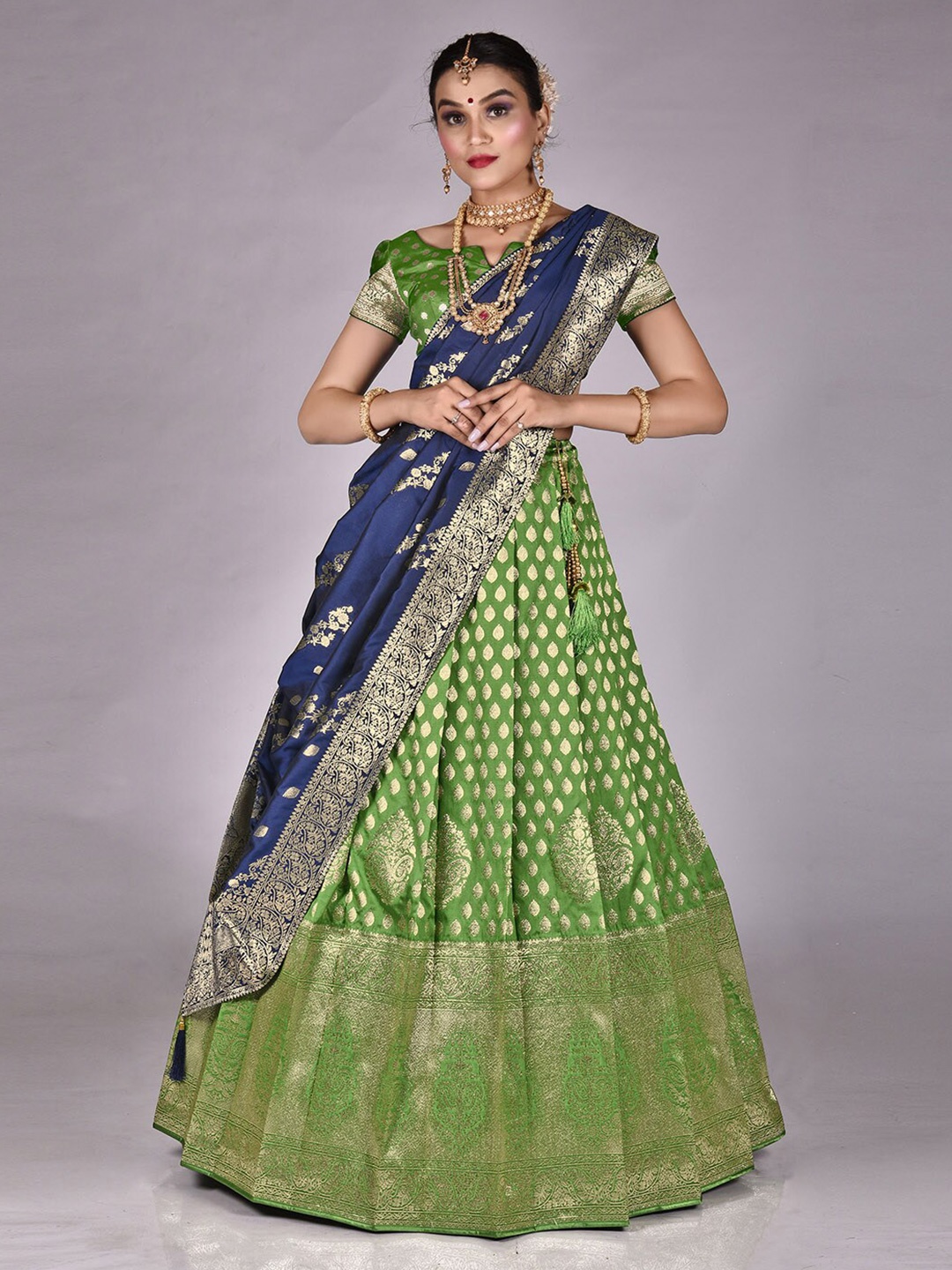 

HALFSAREE STUDIO Semi-Stitched Lehenga & Unstitched Blouse With Dupatta, Green