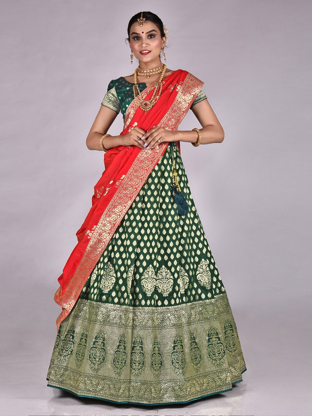 

HALFSAREE STUDIO Woven Design Semi-Stitched Lehenga & Unstitched Blouse With Dupatta, Green