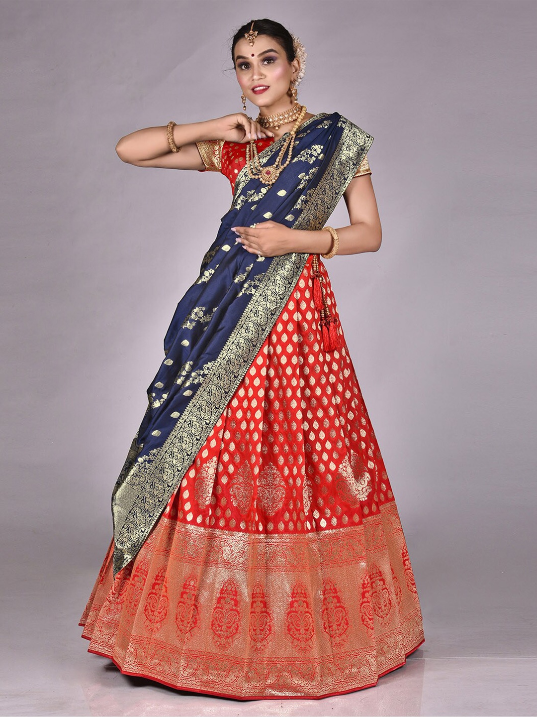 

HALFSAREE STUDIO Woven Design Semi-Stitched Lehenga & Unstitched Blouse With Dupatta, Red