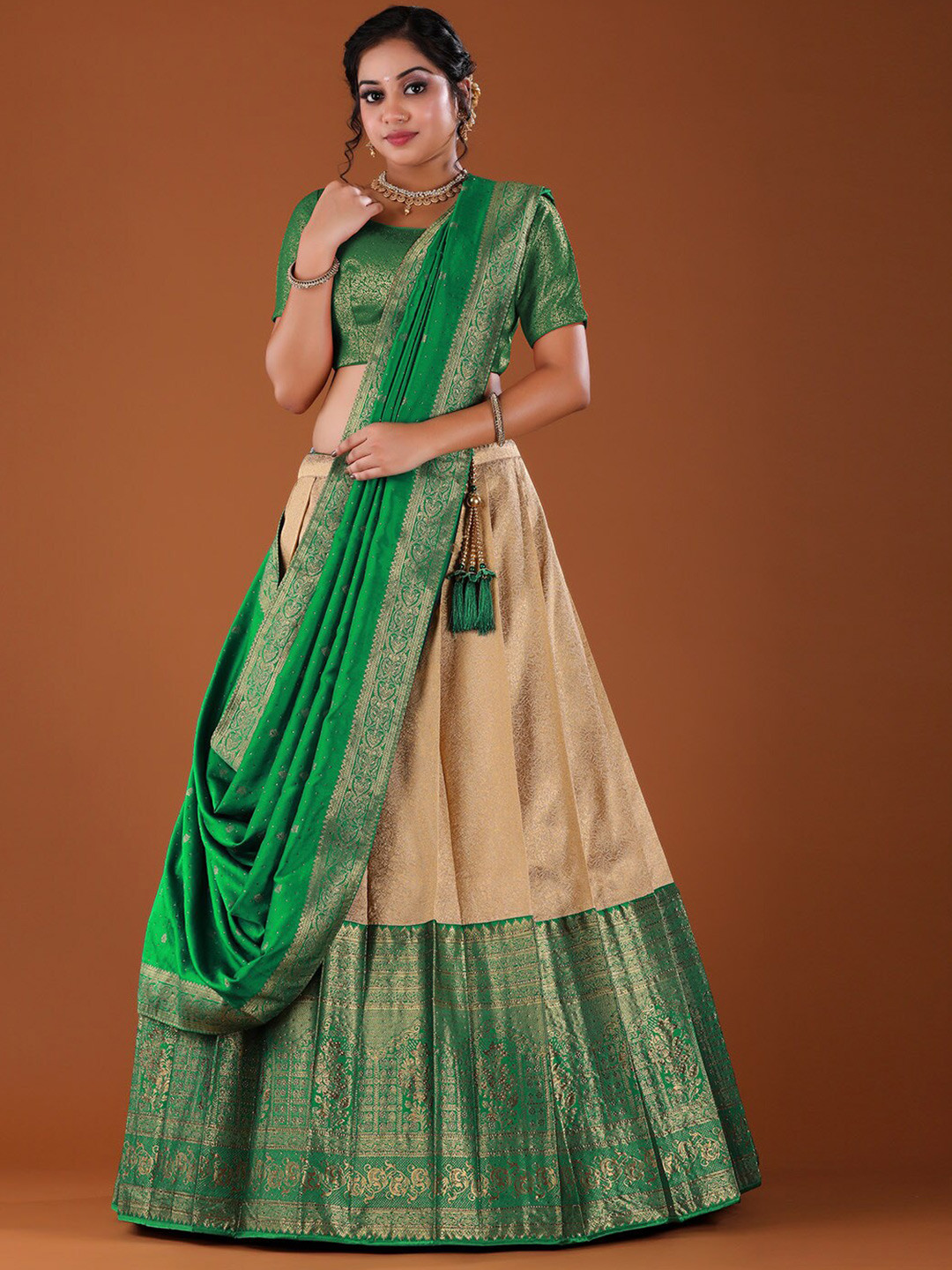 

HALFSAREE STUDIO Woven Design Semi-Stitched Lehenga & Unstitched Blouse With Dupatta, Green