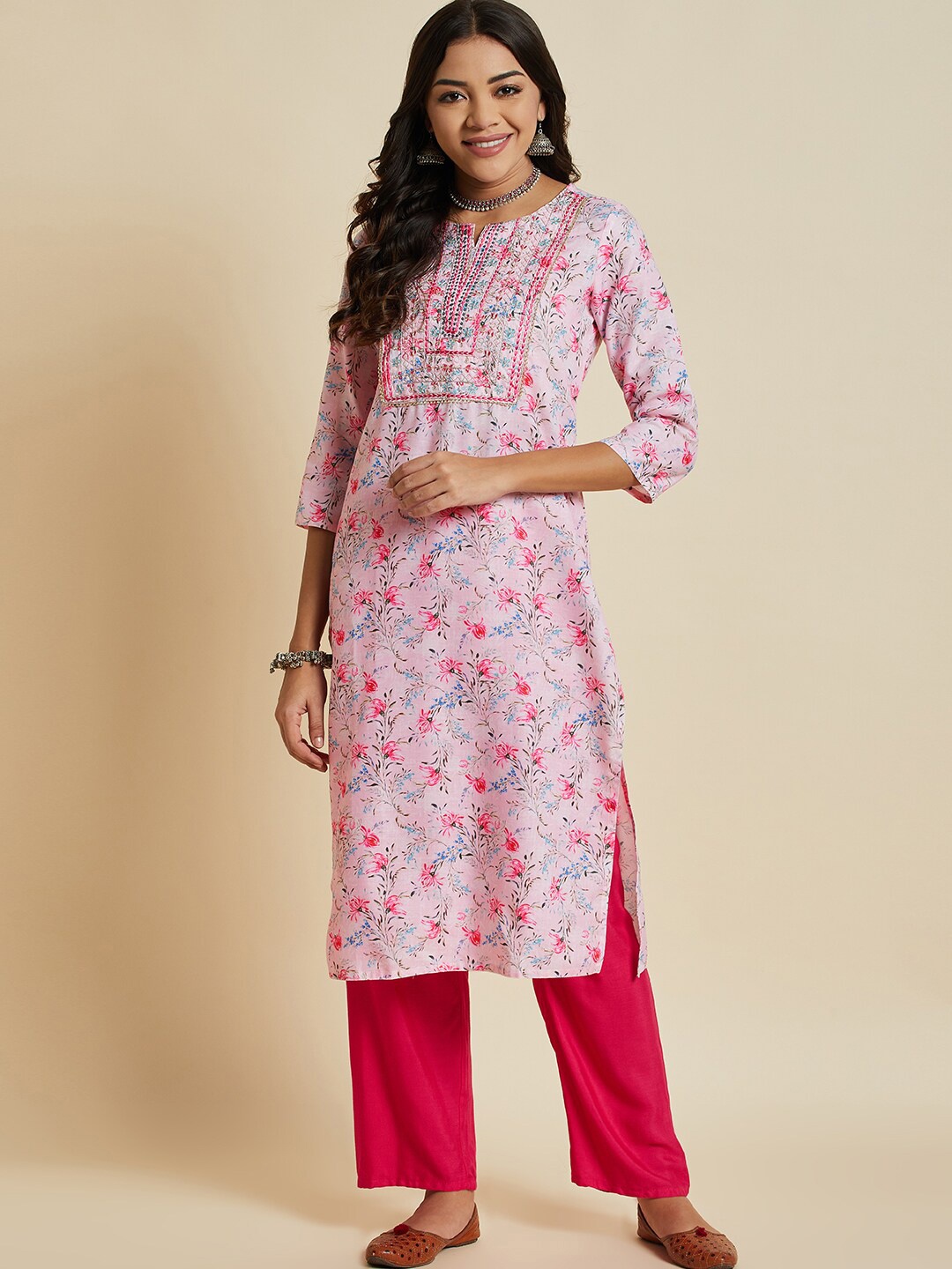 

Ramas Floral Printed Round Neck Gotta Patti Straight Kurta, Pink
