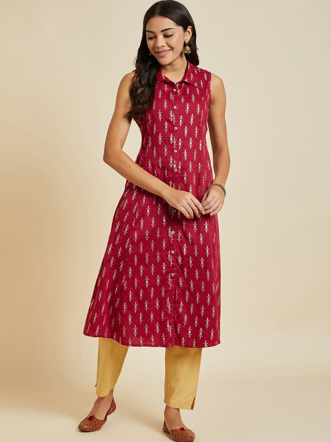 

Ramas Ethnic Motifs Printed Shirt Collar Cotton A-Line Kurta, Maroon