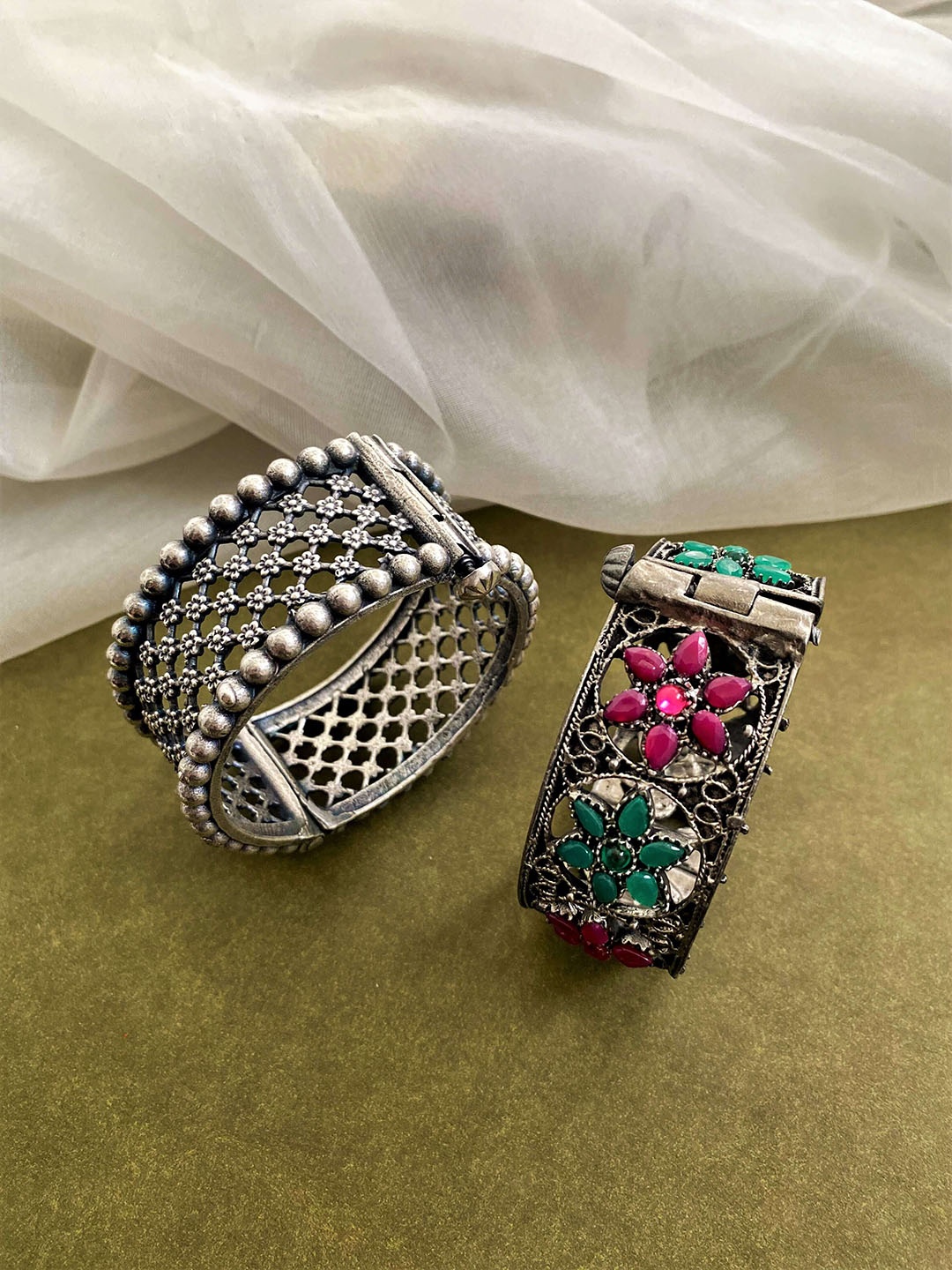 

ATIBELLE Set Of 2 German Silver-Plated Studded Oxidised Kada Bangles
