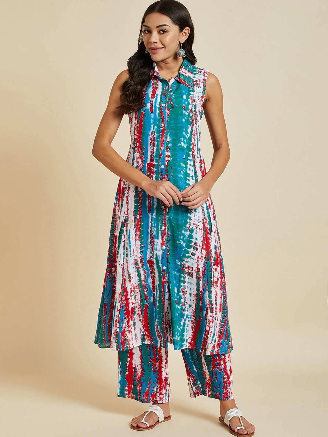 

Ramas Tie & Dyed Shirt Collar A-Line Kurta With Palazzos, Red