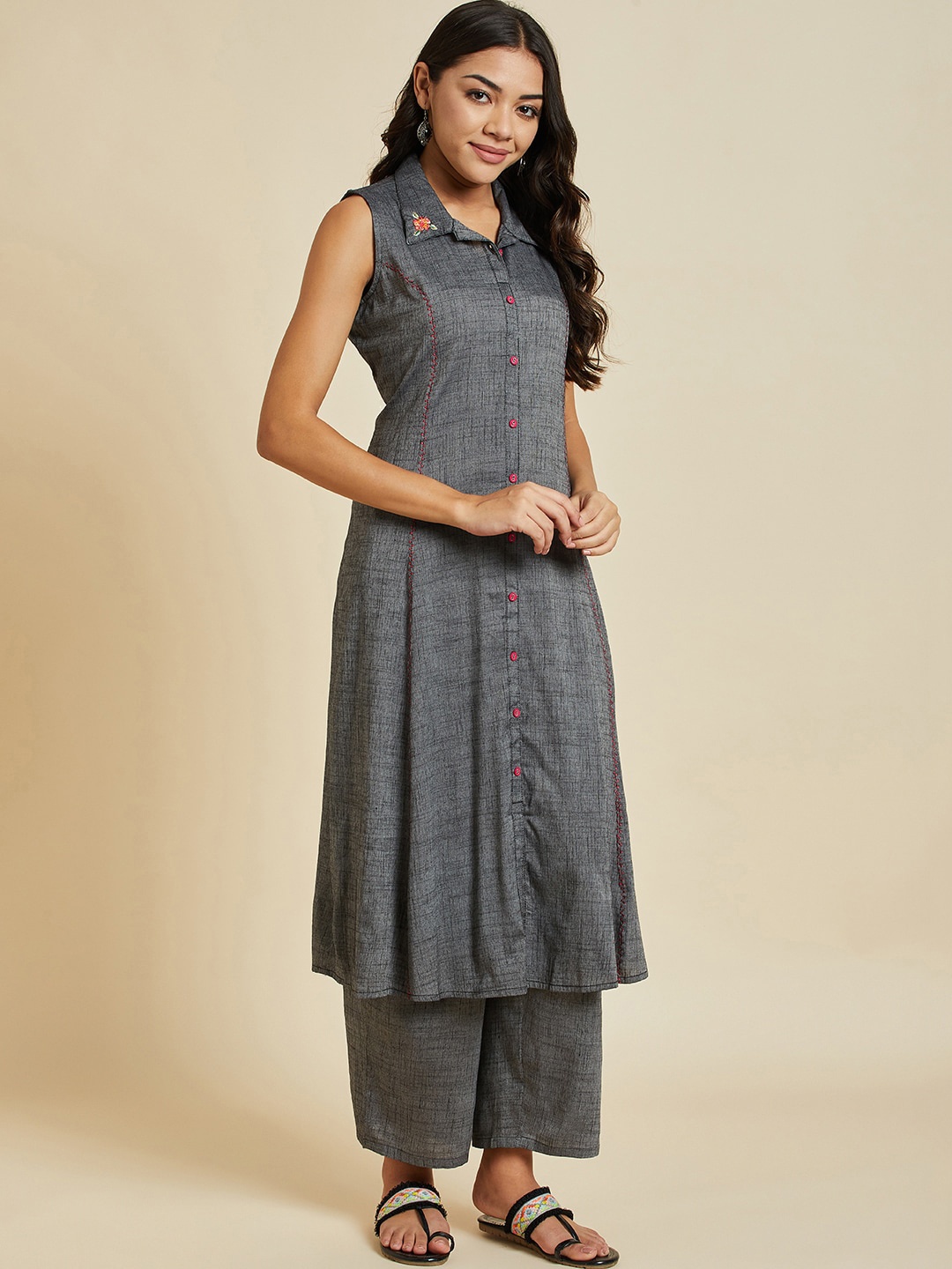 

Ramas Thread Work A-Line Kurta With Palazzos, Grey