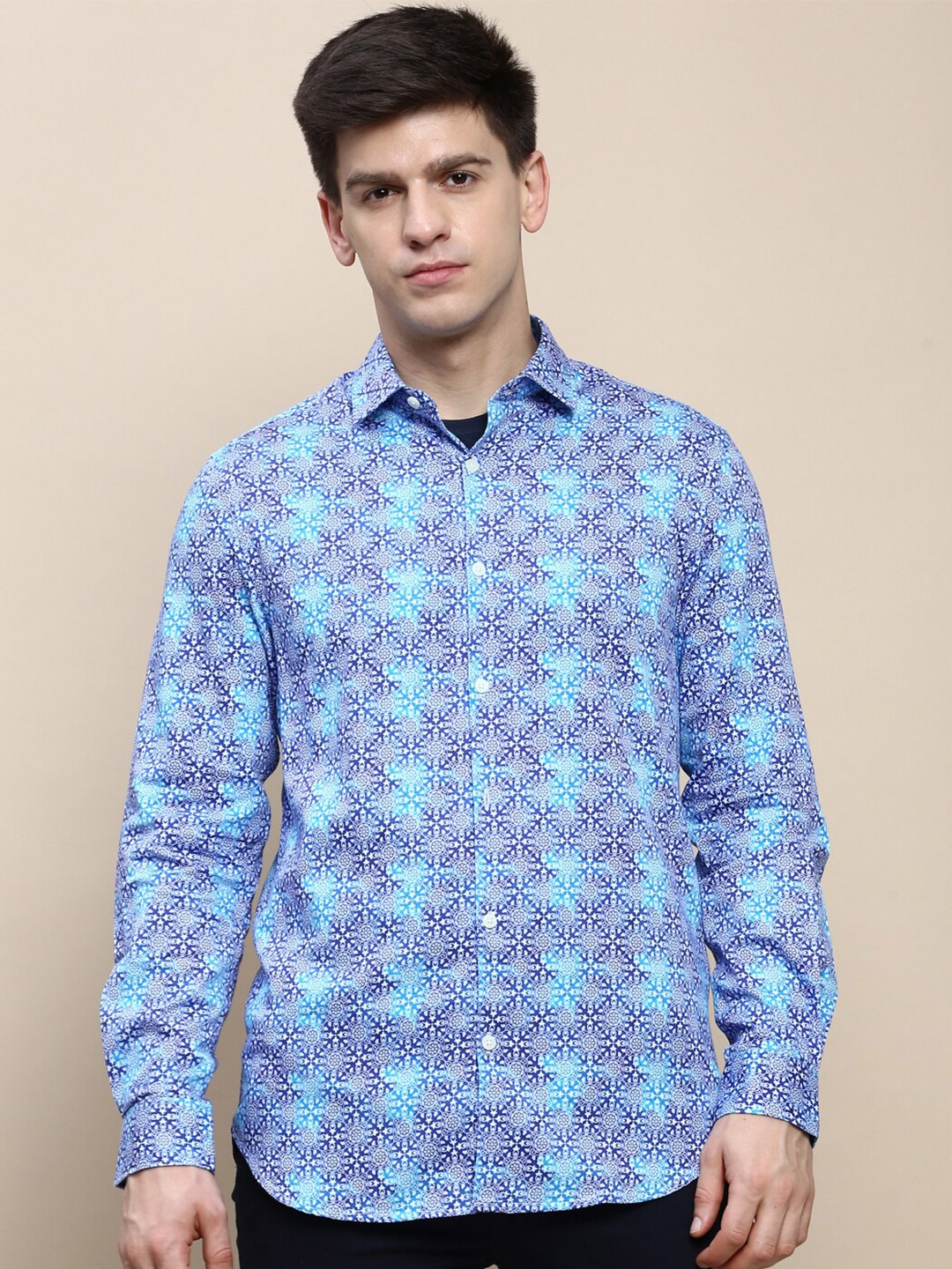 

INVICTUS Club Slim Fit Ethnic Motifs Printed Cotton Casual Shirt, Blue