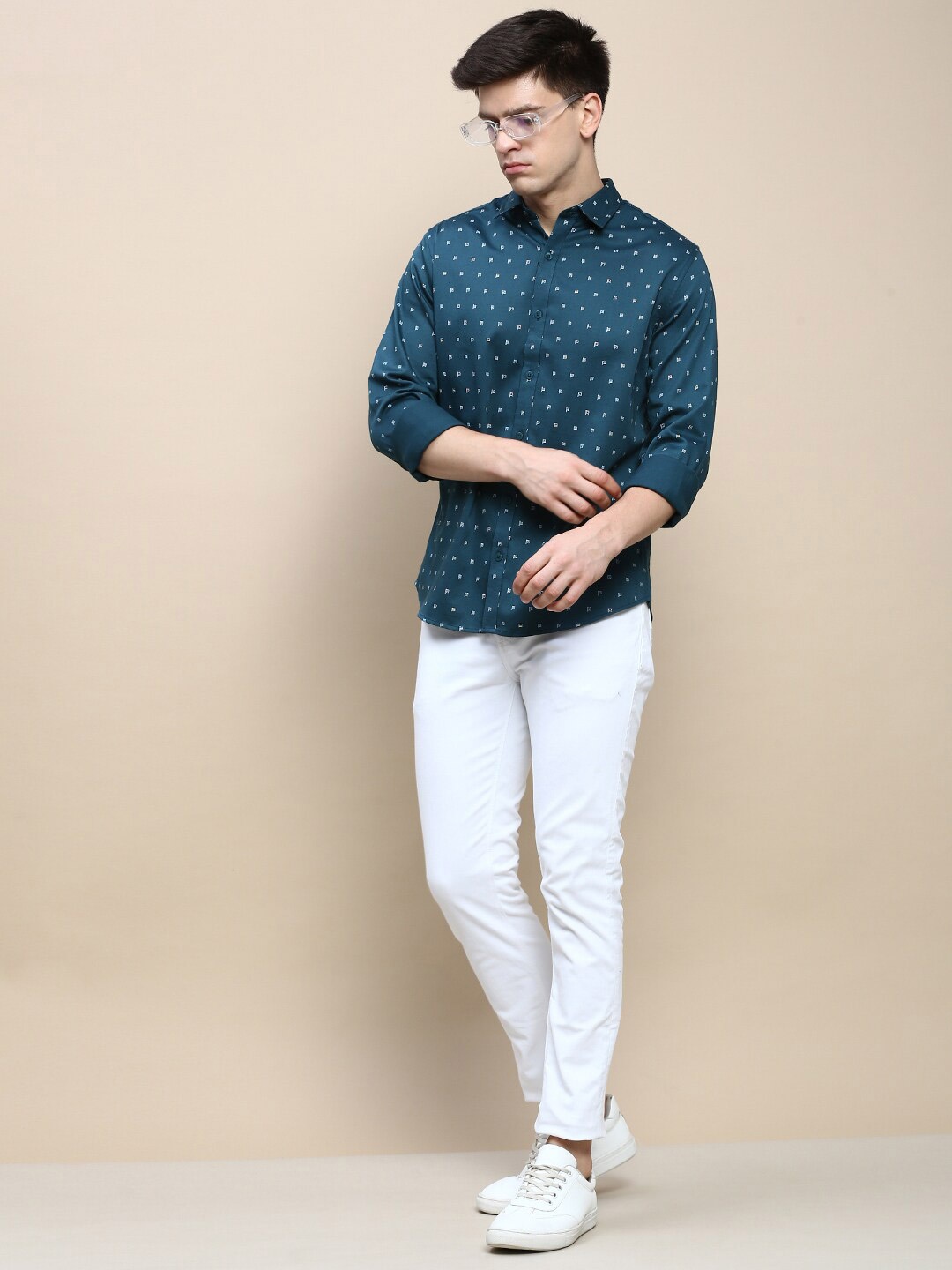 

INVICTUS Conversational Printed Sport Slim Fit Cotton Casual Shirt, Teal