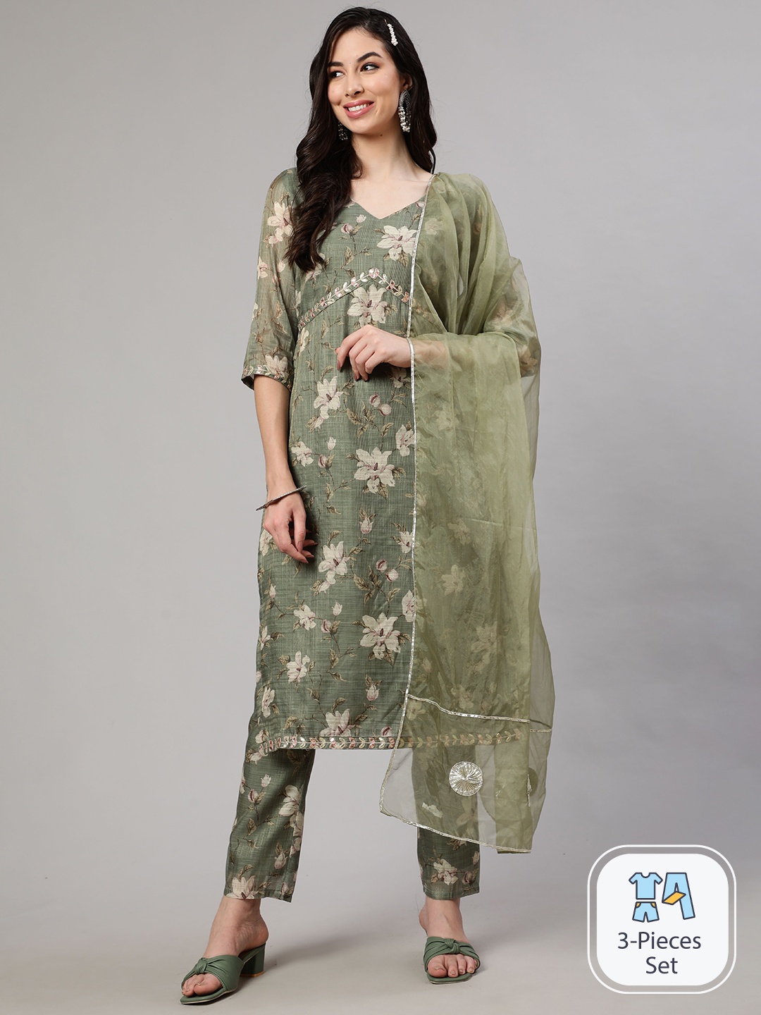 

AKS Floral Printed Empire Chanderi Silk Kurta With Trousers & With Dupatta, Green