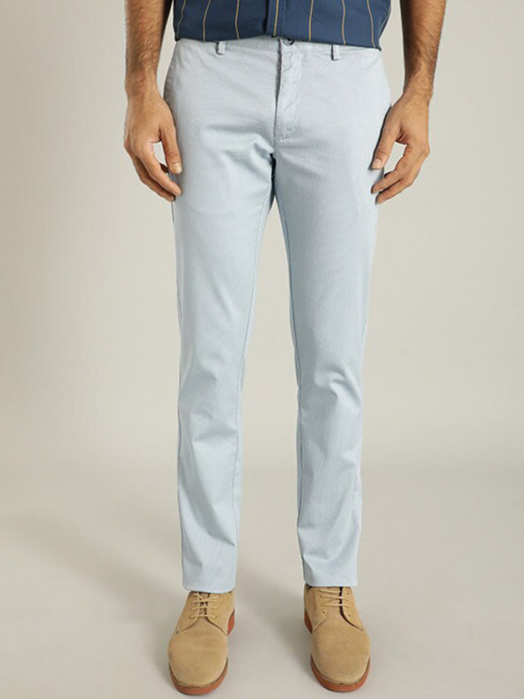 

Indian Terrain Men Self Design Brooklyn Slim Fit Trousers, Blue