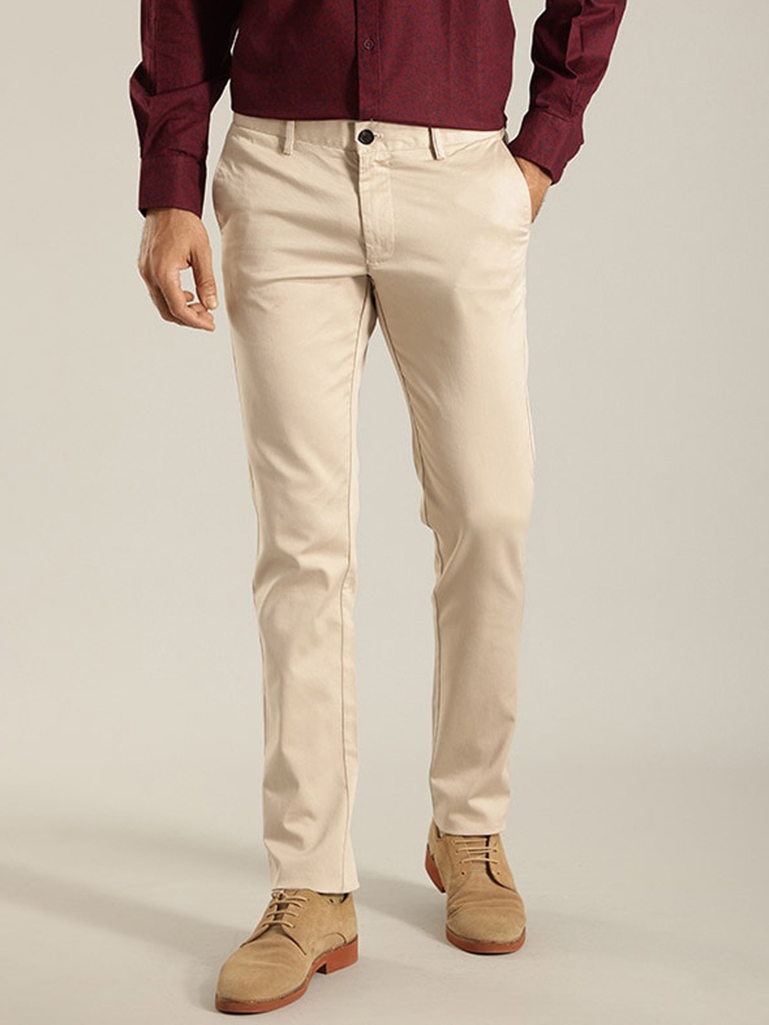 

Indian Terrain Men Brooklyn Slim Fit Trousers, Beige