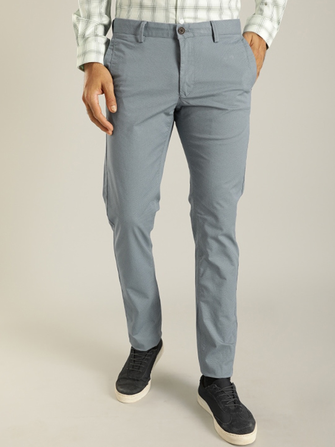 

Indian Terrain Men Urban Slim Fit Chinos, Grey