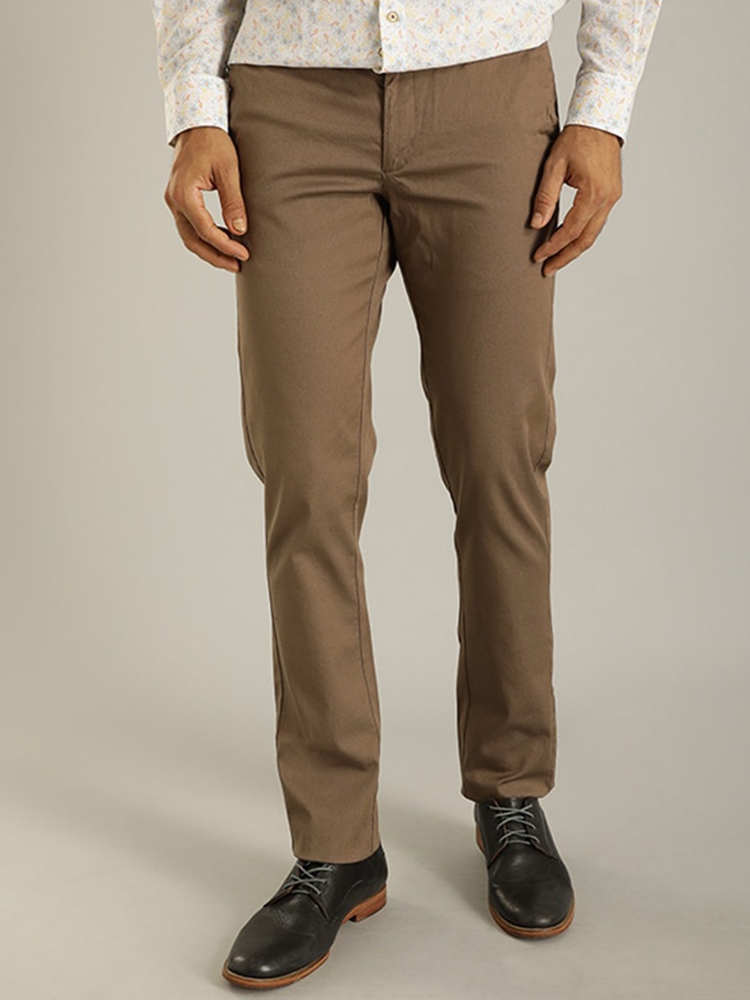 

Indian Terrain Men Brooklyn Slim Fit Chinos, Brown