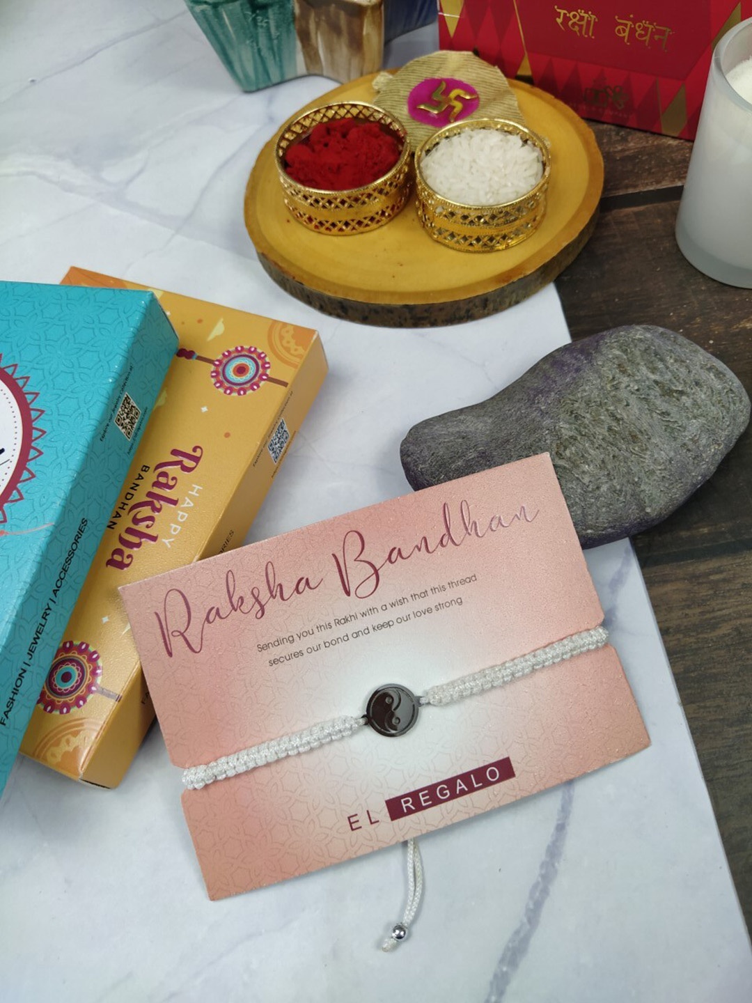 

EL REGALO Men Designer Charm Rakhi With Greeting Card Roli & Chawal, White