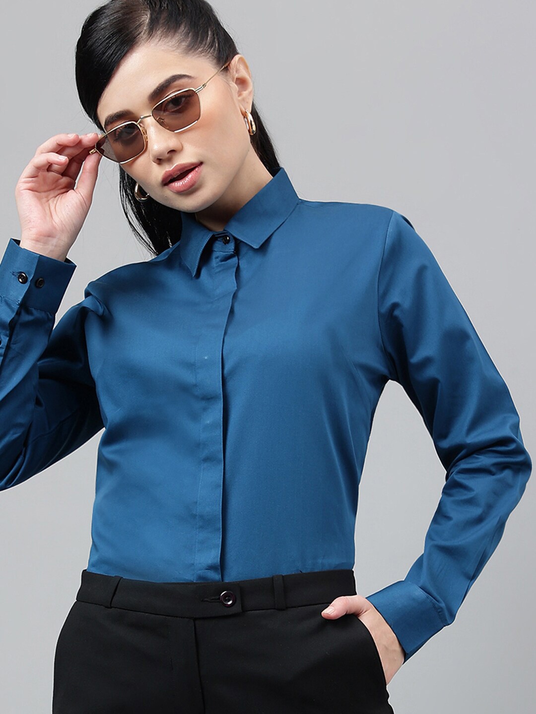 

Hancock Smart Regular Fit Spread Collar Long Sleeves Cotton Satin Formal Shirt, Turquoise blue
