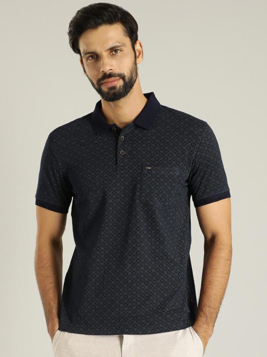 

Indian Terrain Floral Print Polo Collar Pockets T-shirt, Black