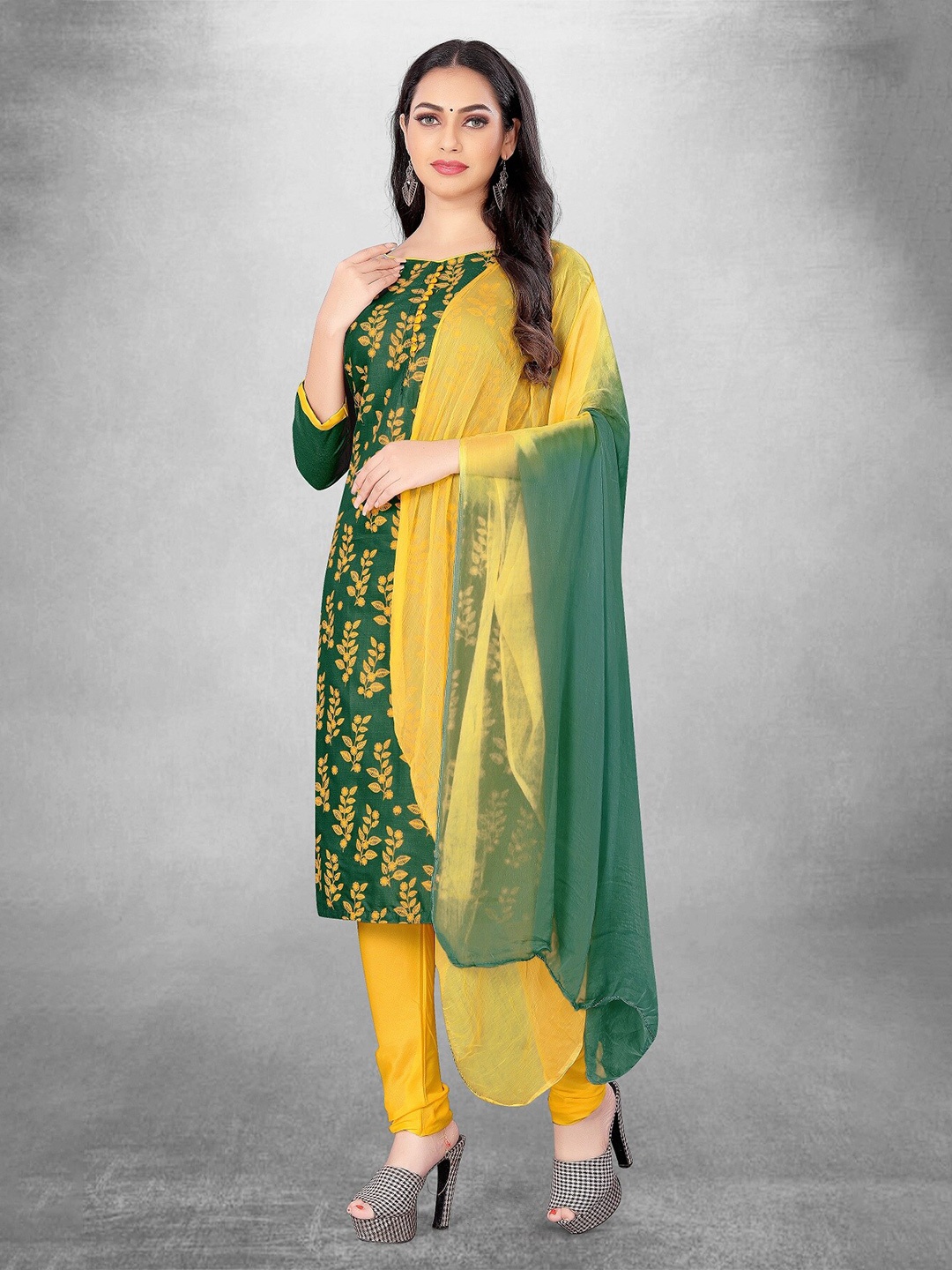 

APNISHA Floral Embroidered Unstitched Dress Material, Green