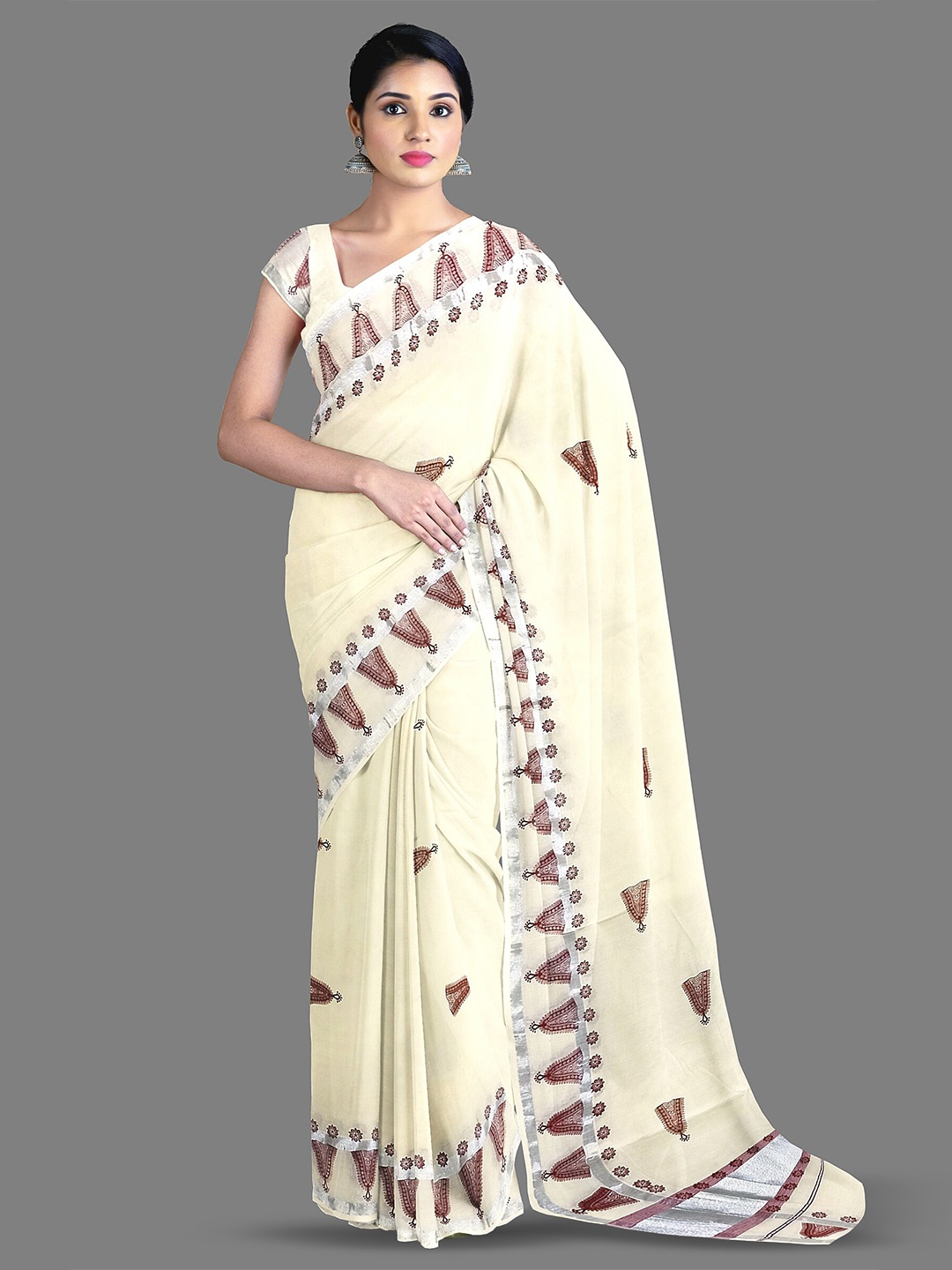 

The Chennai Silks Ethnic Motifs Woven Design Zari Pure Cotton Kasavu Saree, Off white
