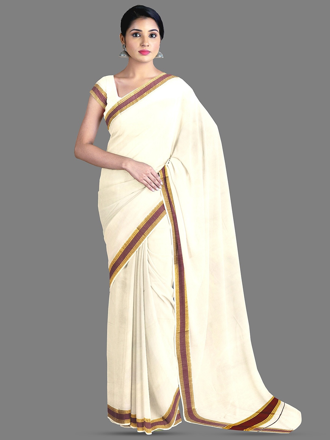 

The Chennai Silks Off White & Gold-Toned Zari Pure Cotton Kasavu Saree
