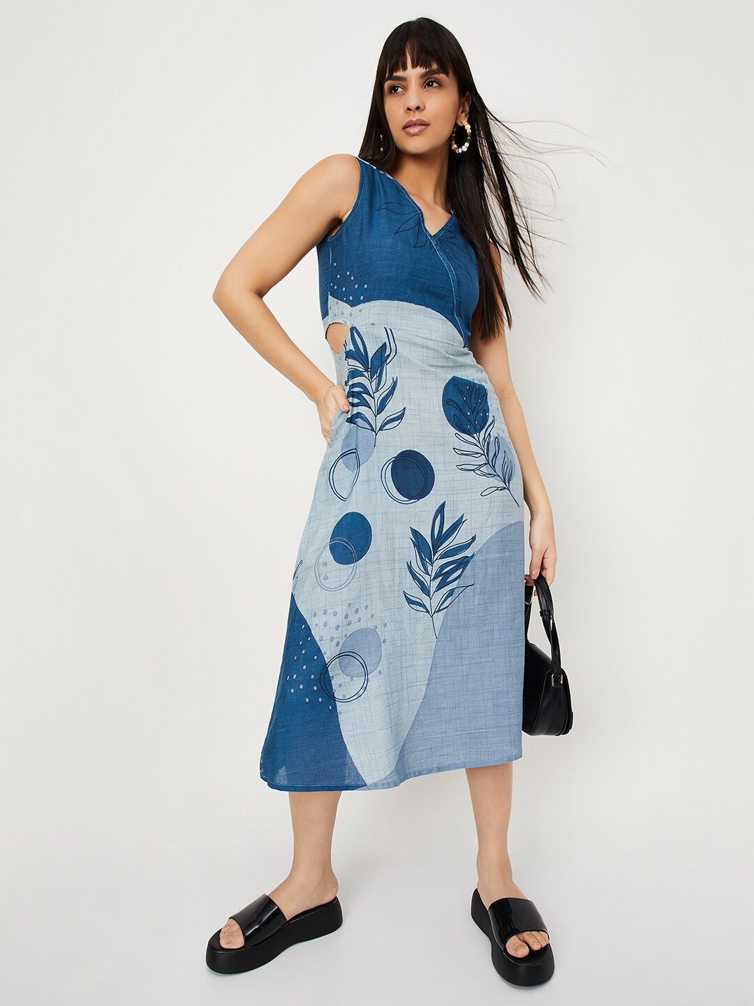 

max Floral Printed V-Neck A-Line Midi Dress, Blue