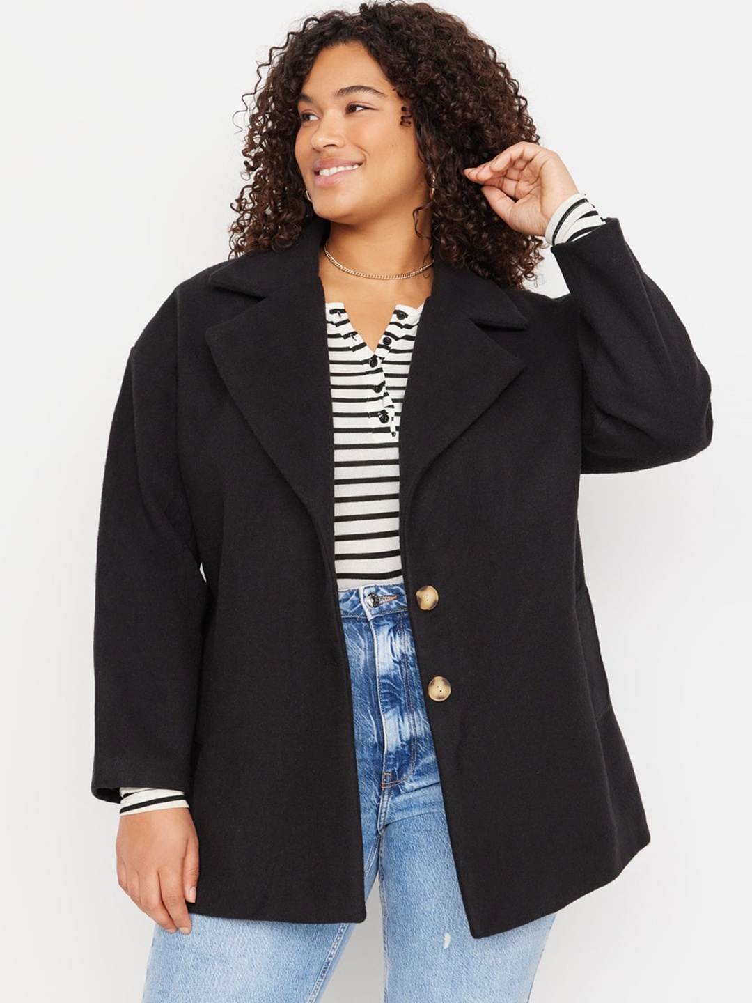 

Trendyol Plus Size Lapel Collar Open Front Jacket, Black