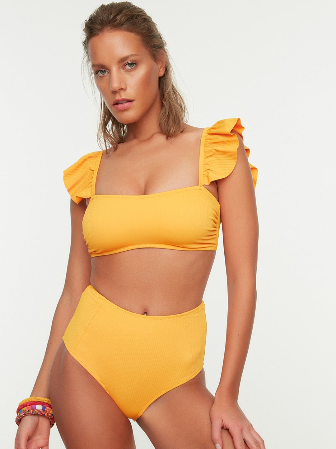 

Trendyol Ruffled Lingerie Set, Yellow