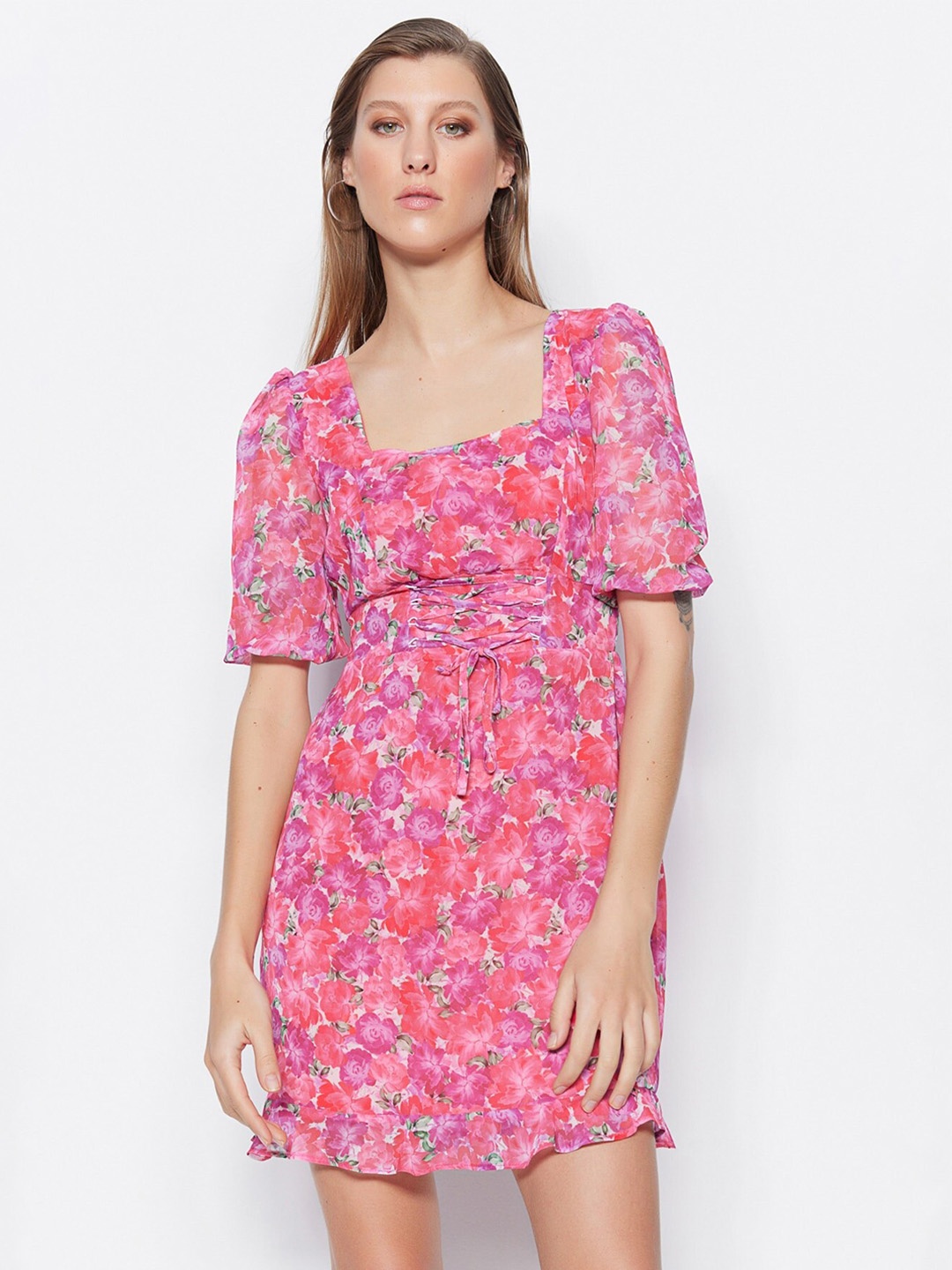 

Trendyol Floral Printed Tie-Up Detailed Square Neck Puff Sleeves A-Line Dress, Pink