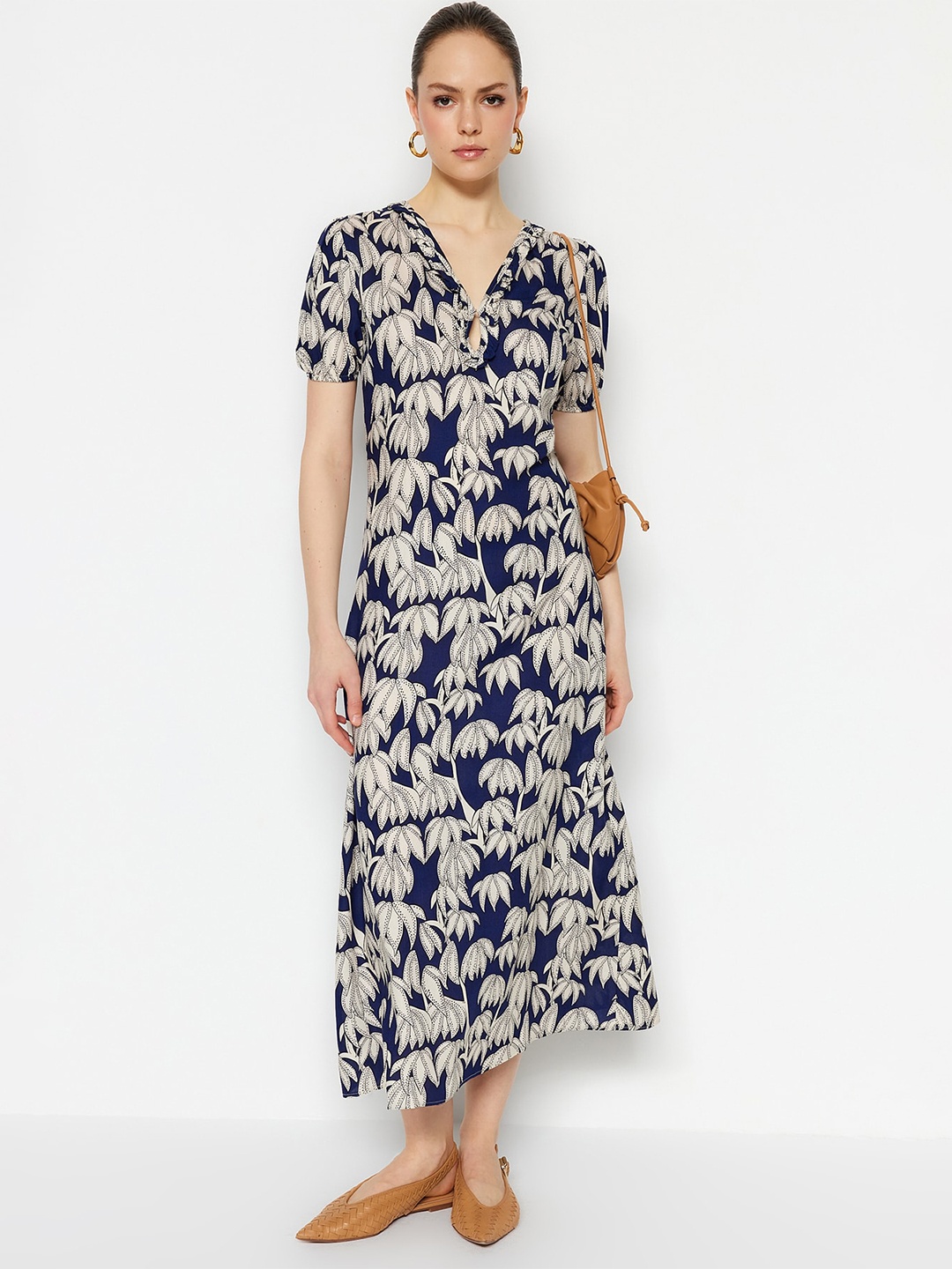 

Trendyol Floral Printed A-Line Midi Dress, Navy blue