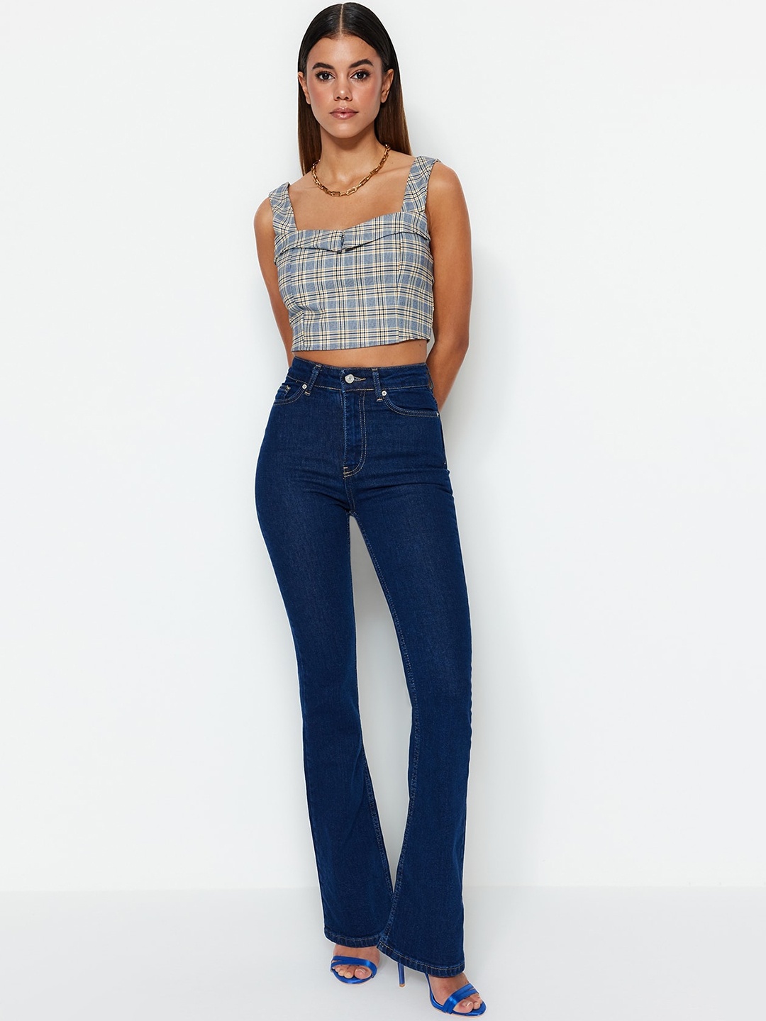 

Trendyol Women High-Waist Flare Stretchable Jeans, Blue
