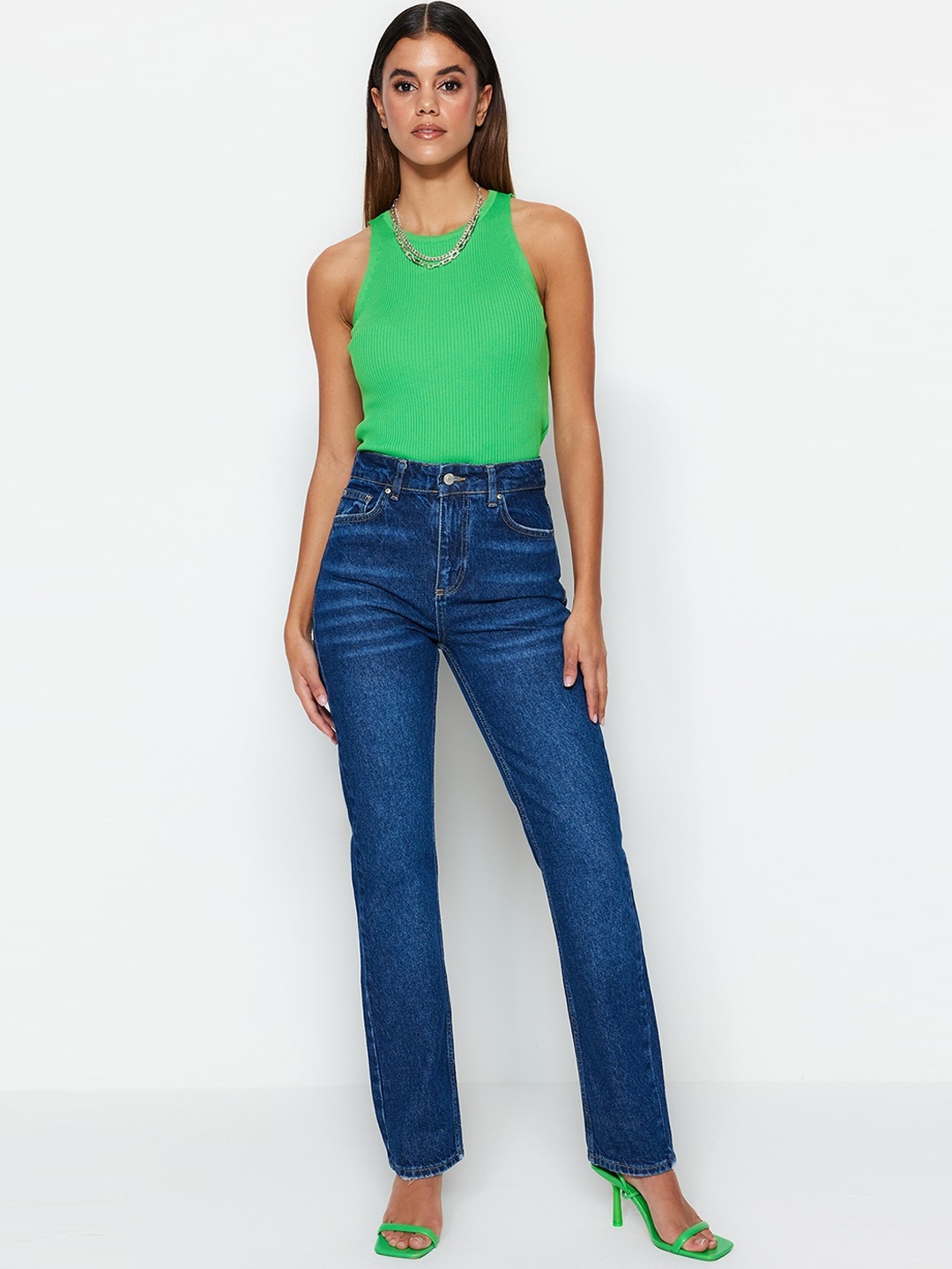 

Trendyol Women Mid-Rise Clean Look Light Fade Jeans, Blue