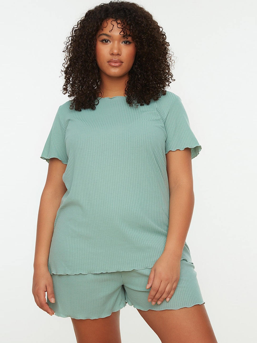 

Trendyol Round Neck Short Sleeves Night suit, Green