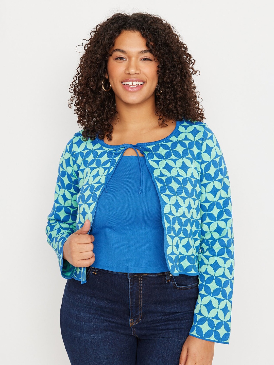 

Trendyol Geometric Tank Top With Shrug, Blue