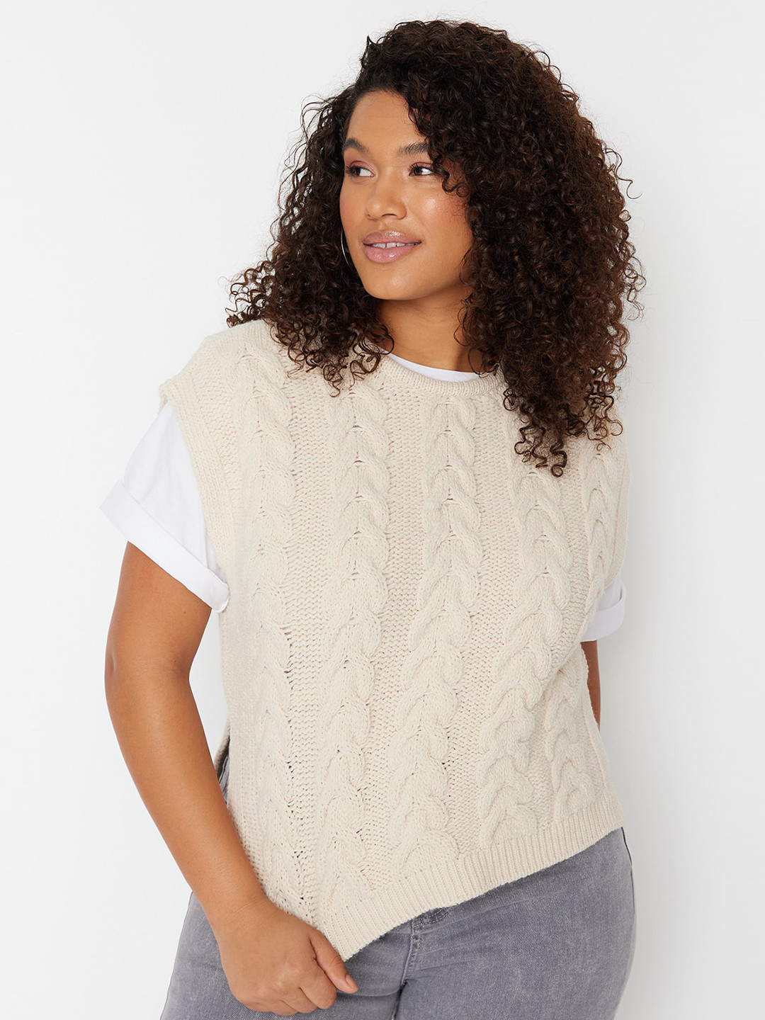 

Trendyol Cable Knit Pullover Sweater, Off white