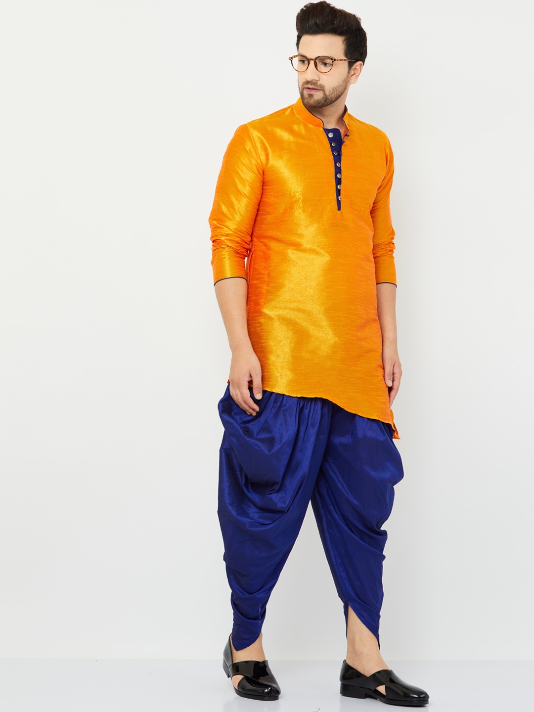 

Armaan Ethnic Asymmetric Dupion Silk Kurta With Dhoti Pants, Orange