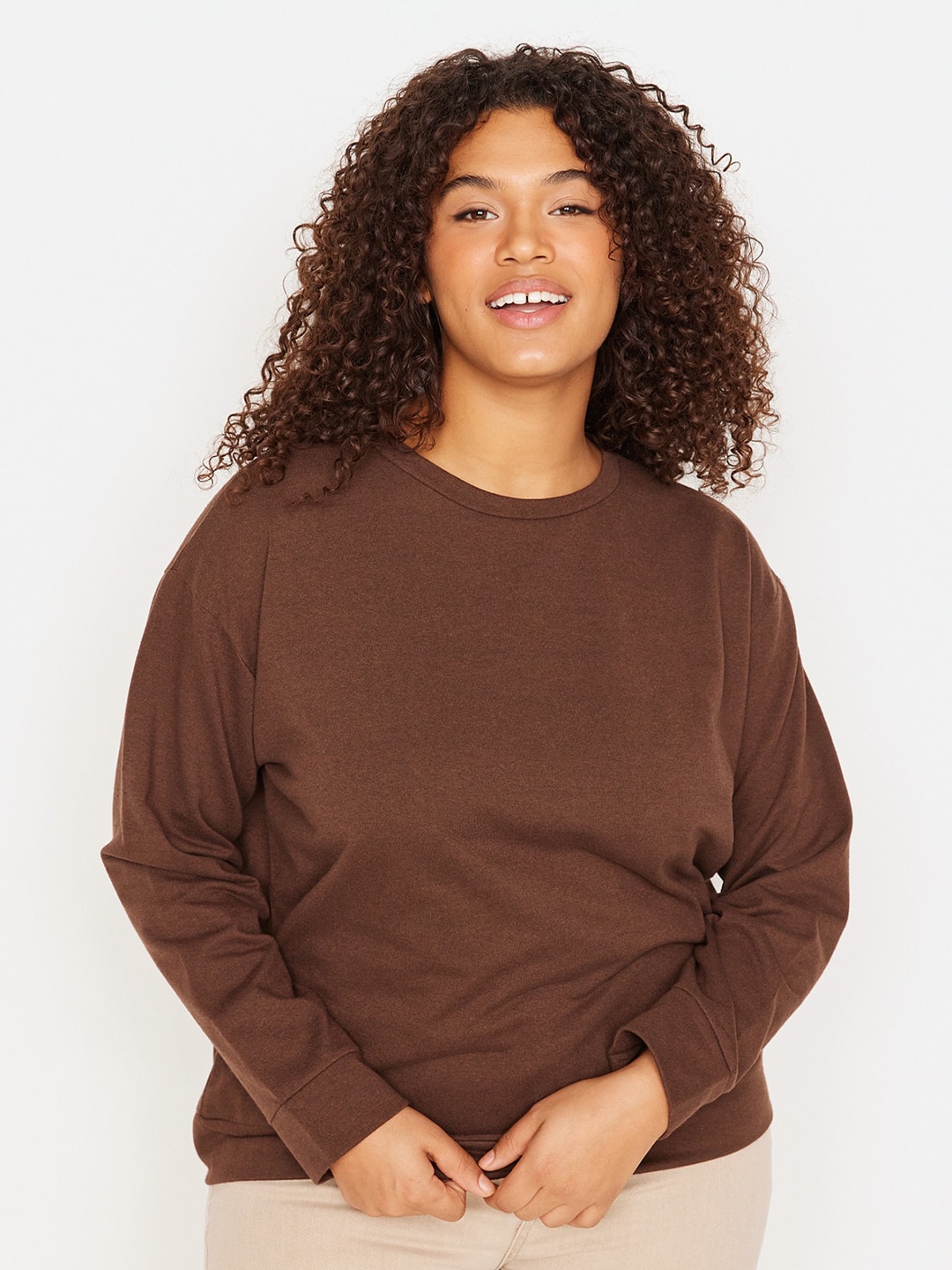 

Trendyol Plus Size Drop-Shoulder Pullover Sweatshirt, Brown