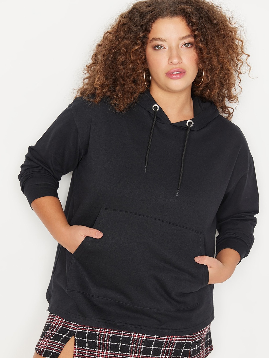 

Trendyol Plus Size Hooded Pullover Sweatshirt, Navy blue